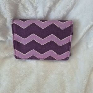 Thirty-One Plum and Purple Chevron Walet Wristlet Card & Money Coin Holder Purse